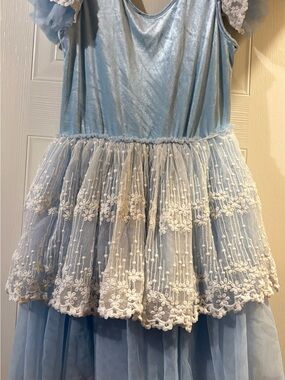 Light Blue Lace Tulle Girls' Dress - Elegant Party & Special Occasion